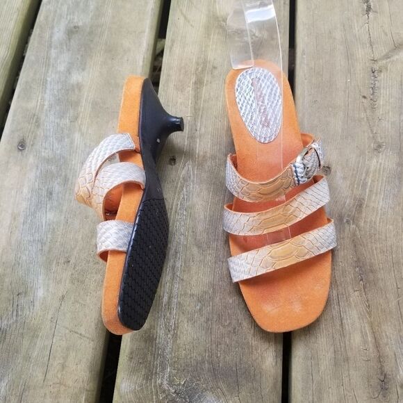 Donald J Pliner Sport-i-que Kelly Pumpkin Strappy Heeled Sandals 7 - Picture 1 of 7
